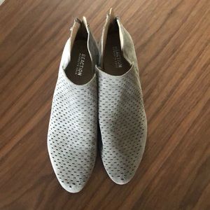 Kenneth Cole Gray booties